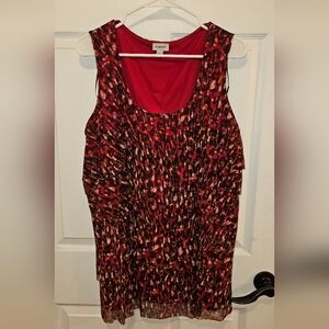 Avenue EUC 18/20 Red and Black Sleeveless Blouse